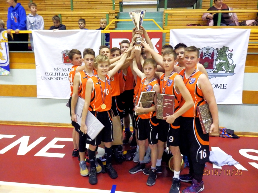 Bauskas U14 vienībā spēlēja – Alens Andrejevs, Lauris Artimovičs, Arnolds Fridrihsons, Arvis Sūna, Kristiāns Lauva, Ričards Kalinka, Eduards Geks, Daniels Brazjuļs, Raimonds Lavenieks, Ivo Karja, Henrijs Obolevičs, Dāvis Karļuks, Ralfs Brazauskis un Roberts Smilga. 
Autors: no komandas albuma