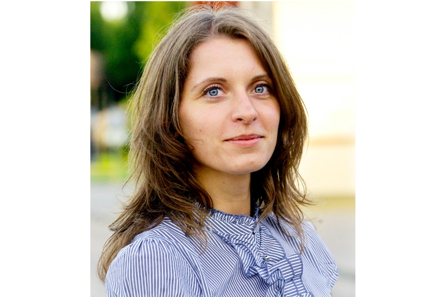 AGNESE HAUKA.
Autors: no albuma