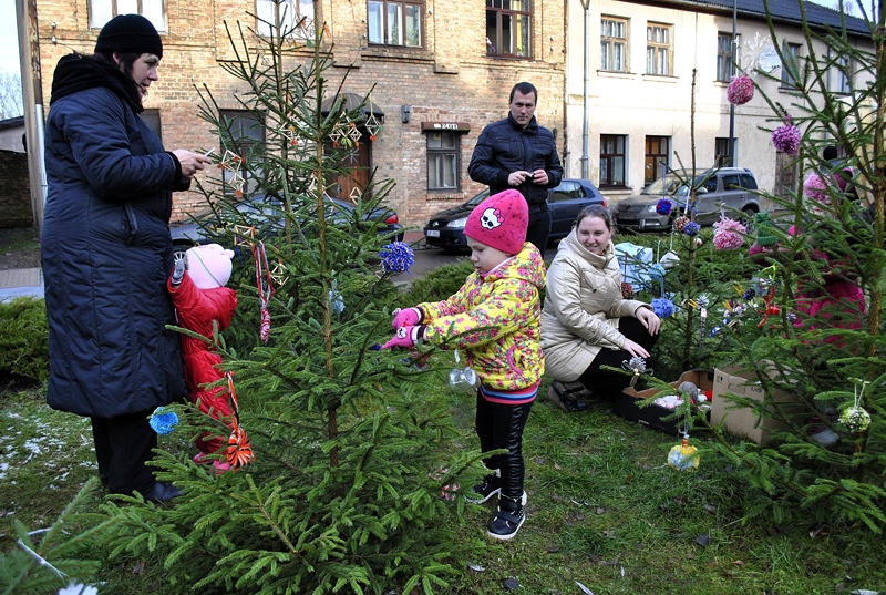 Bauskas muzejā piektdien un sestdien notiks tradicionālais Ziemassvētku noskaņas radīšanas pasākums «Ak, eglīte». 
Autors: Ivars Bogdanovs