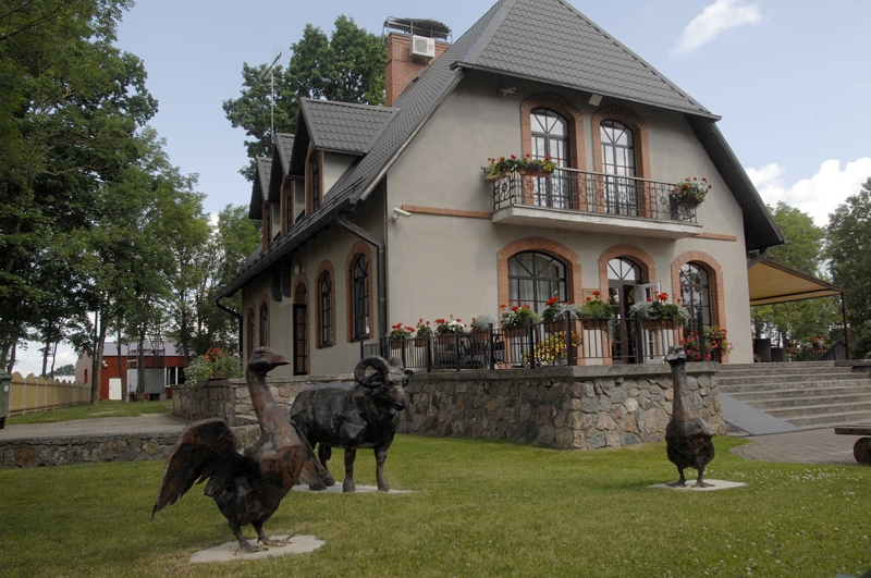 Atpūtas kompleksu «Miķelis» sāka veidot pagājušajā gadsimta nogalē.

Autors: Ivars Bogdanovs