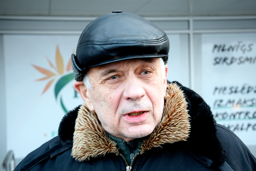 HERBERTS MUCENIEKS.
Autors: Ivars Bogdanovs