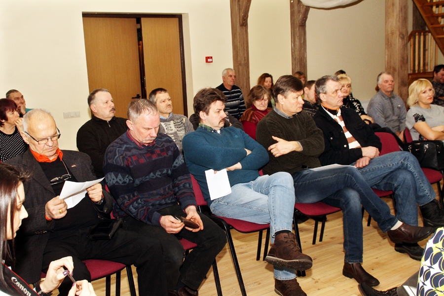 Vecumnieku novada uzņēmējiem tikšanās ar domes pārstāvjiem raisīja dažādas pārdomas. 
Autors: Uldis Varnevičs