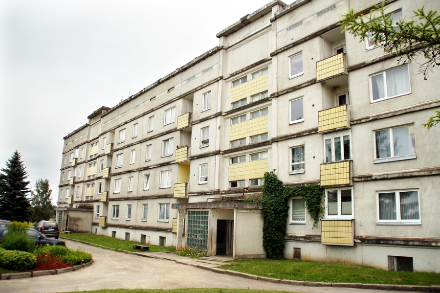 Vecumnieku novadā nams Vallē, Liepu ielā 13, būs viens no pirmajiem renovētajiem. 
Autors: no «Bauskas Dzīves» arhīva