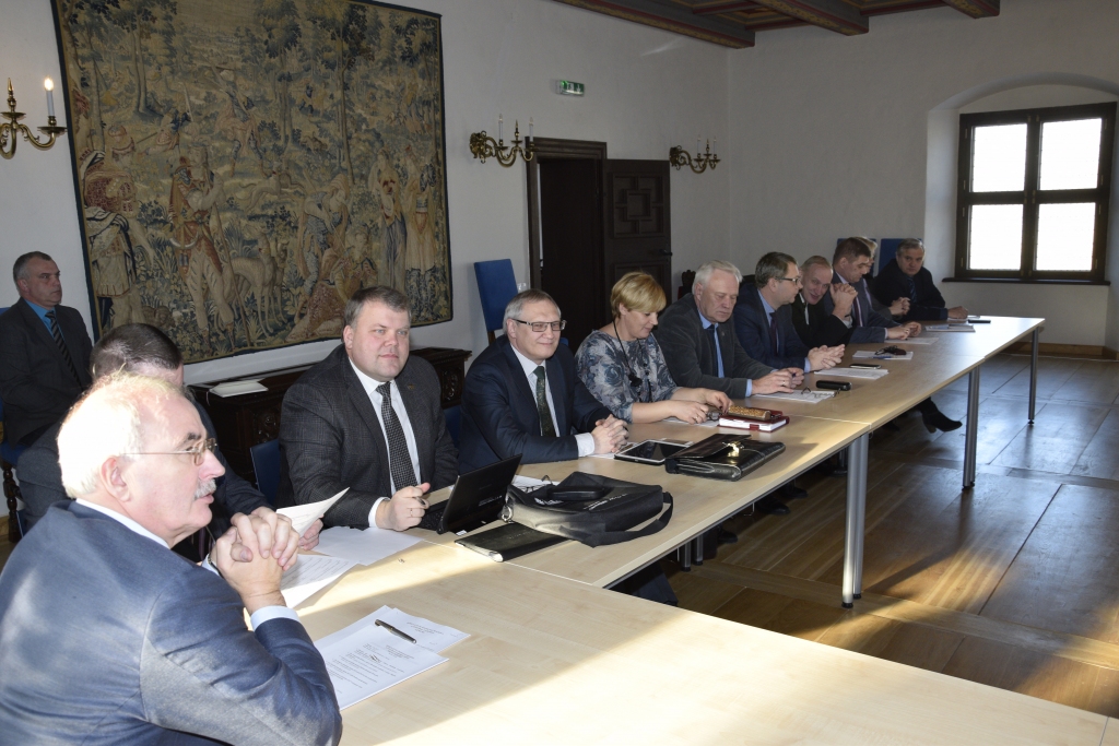 Janvārī Zemgales pašvaldību vadītāji strādāja Bauskā.
Autors: Ivars Bogdanovs