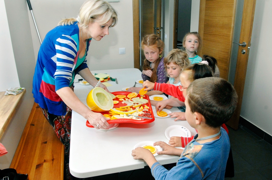 Nodarbības ar bērniem Pestīšanas Armijā vada Linda Ratiņika.
Autors: no «Bauskas Dzīves» arhīva
