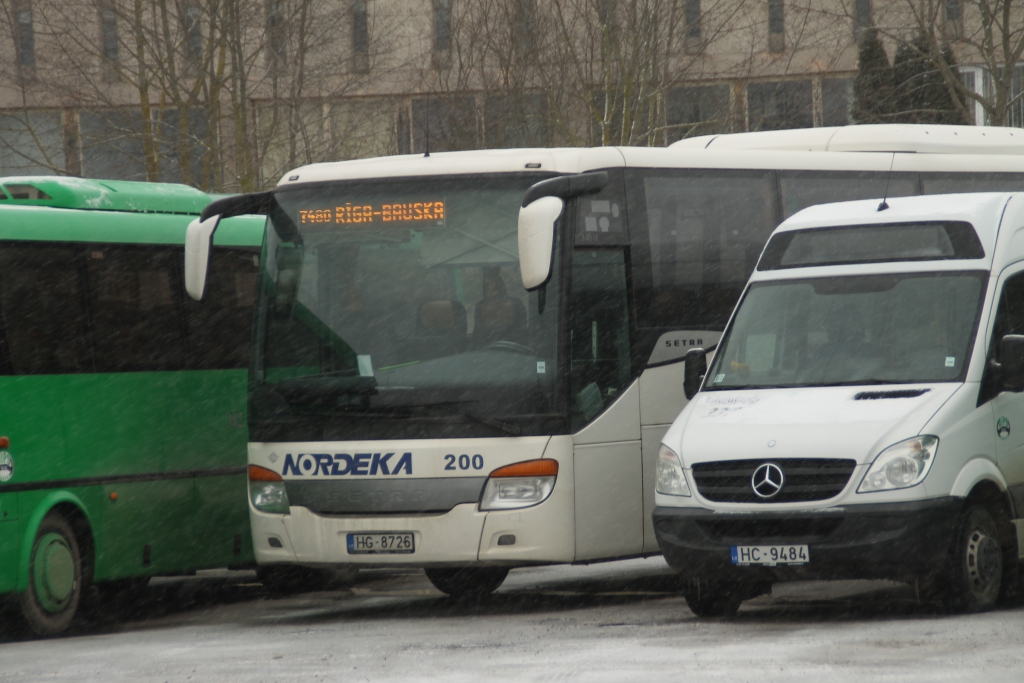 A/s «Nordeka» autobusu vadītāji pieprasa pozitīvāku attieksmi no uzņēmuma vadības.
Autors: Uldis Varnevičs