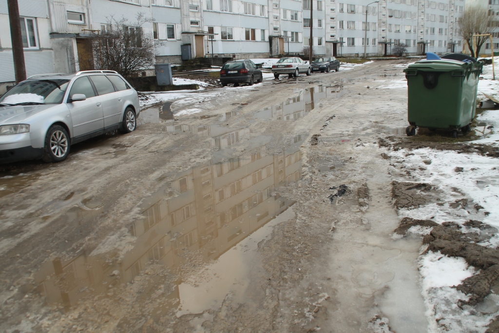 Pašlaik Vītolu ielas namu iekšpagalmi Bauskā izskatās šādi.
Autors: Uldis Varnevičs