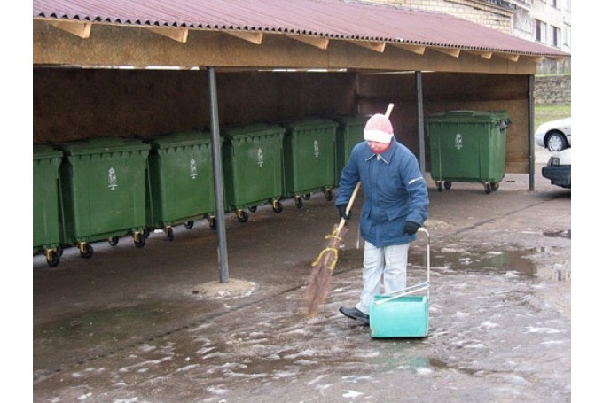No 1. marta par viena kubikmetra sadzīves atkritumu izvešanu Iecavas novadā būs jāmaksā 13 eiro līdzšinējo 11 eiro vietā.
Autors: No arhīva.