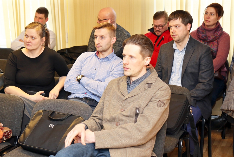 Konsultatīvo padomi, kas top pašvaldības paspārnē, Iecavas novada uzņēmēji cer izveidot informācijas apmaiņas vajadzībām.
Autors: no iecava.lv