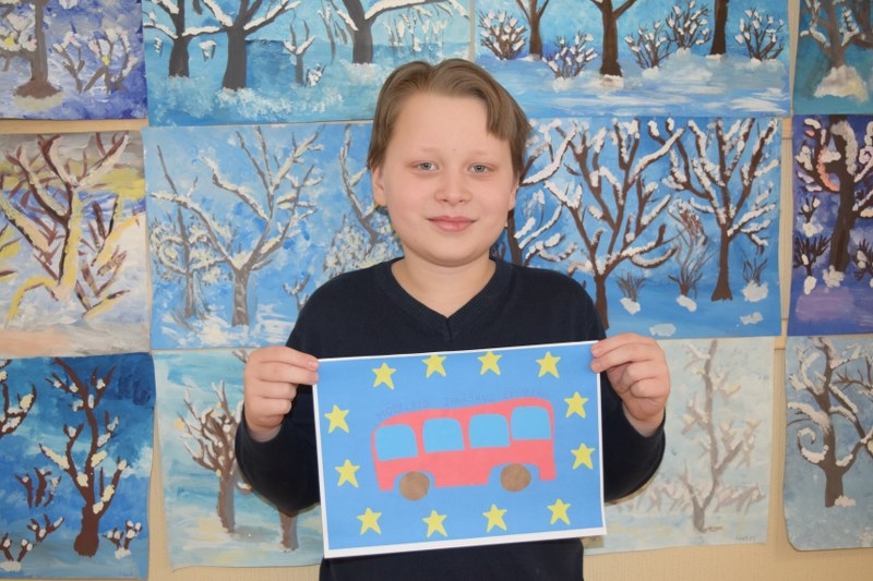 Renāra Neverovska darbs «Mobilā zināšanu ekspreša» konkursam.
Autors: No albuma.