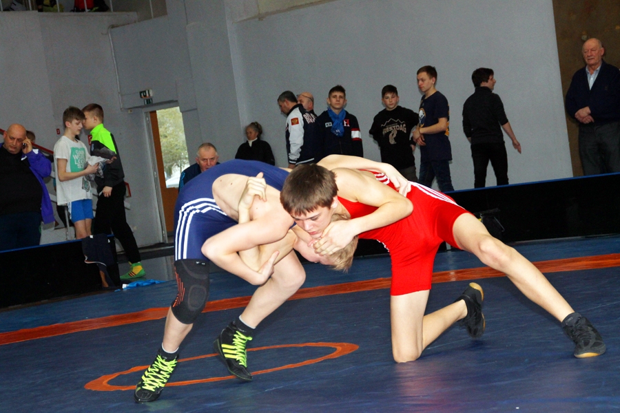 Krišjānis Ķikurs (no labās) svara kategorijā līdz 50 kilogramiem izcīnīja zelta godalgu.
Autors: Uldis Varnevičs