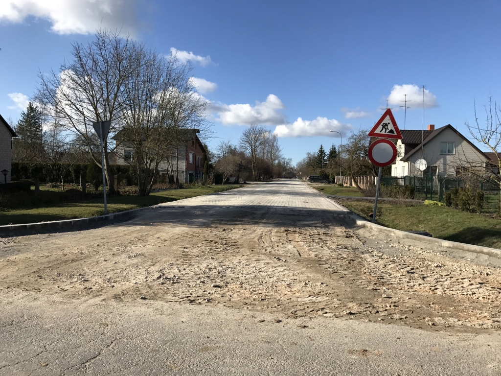 Autors: www.bauskasdzive.lv