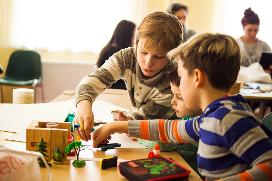 Filmu radīšanas process bērniem šķita aizraujošs.
Autors: no notikuma albuma