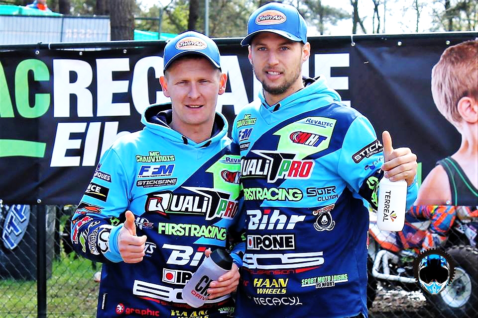 Motobraucēji Elvijs Mucenieks un Valentīns Žirū.
Autors: Jurgens Lauers