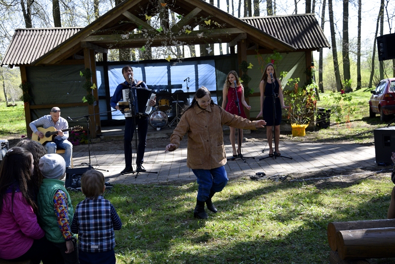 Aluksniesiem.lv raksta attēla aizvietotājs