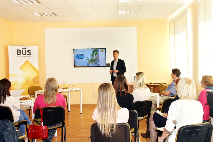 Bauskas biznesa inkubatorā apmeklētāju skaits pamazām pieaug.
Autors: Uldis Varnevičs