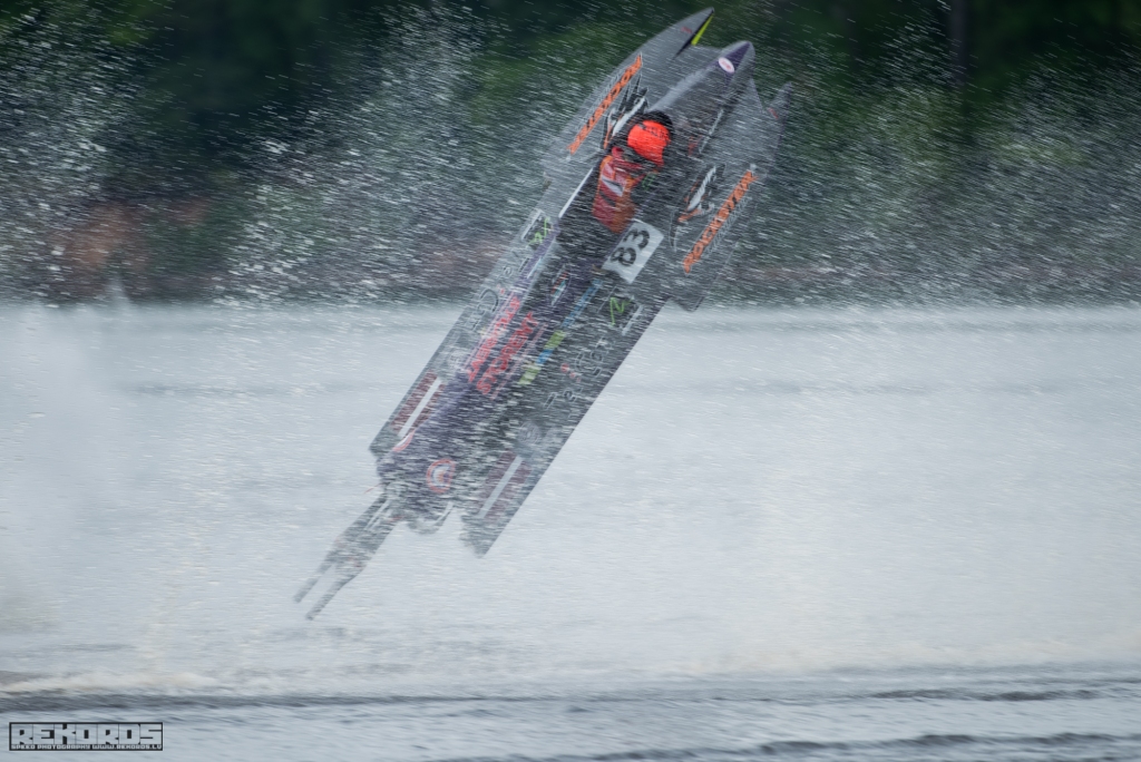 Iespaidīgu avāriju piedzīvo Andis Ratnieks no «ART Racing» komandas.
Autors: Viesturs Lācis