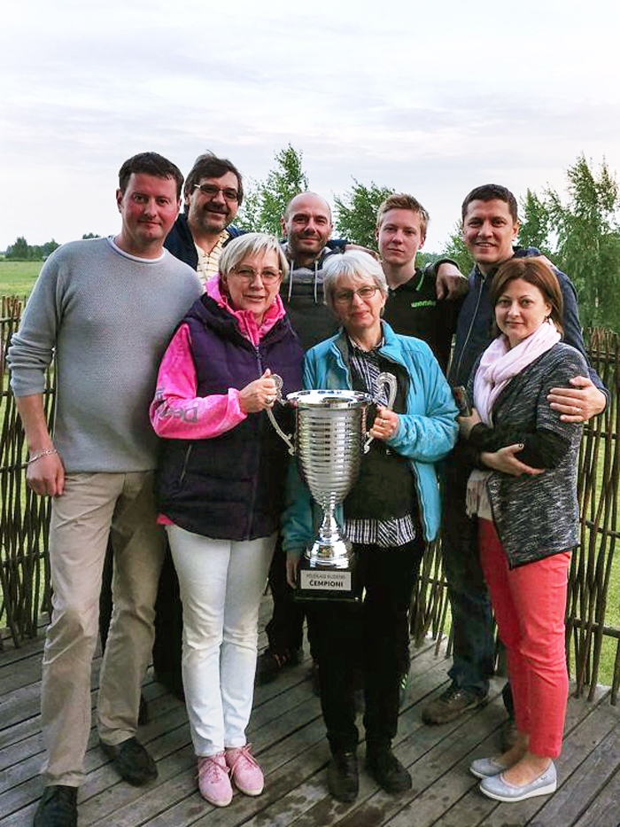 «Vecumnieku dārta klubs» šogad uzvarēja klubu kopvērtējumā.
Autors: no pelekais-rudens.mozello.lv.