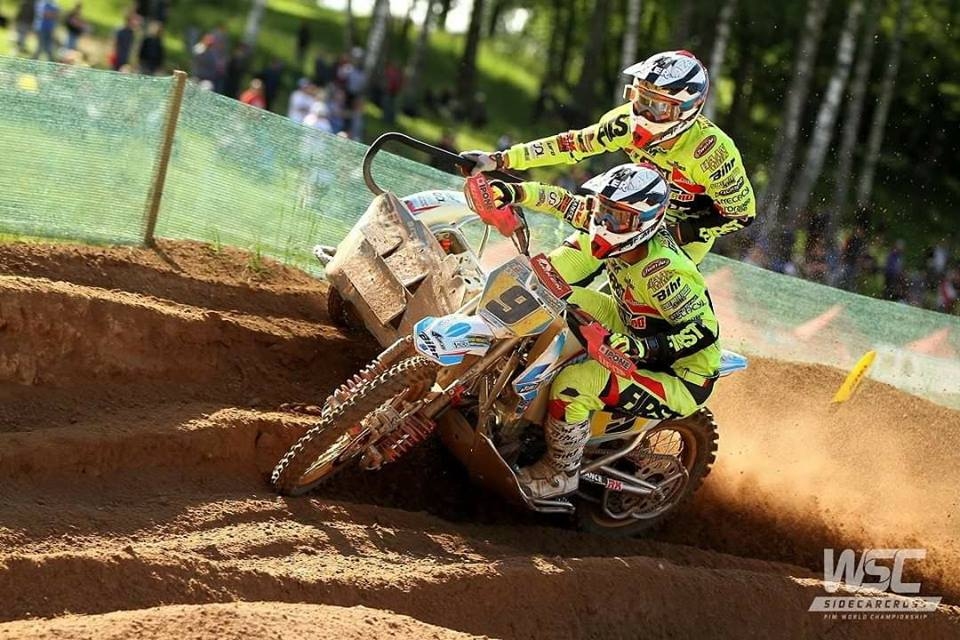 Elvijs Mucenieks kopā Valentīnu Žirū traucas pa Ķeguma trasi.
Autors: No albuma.