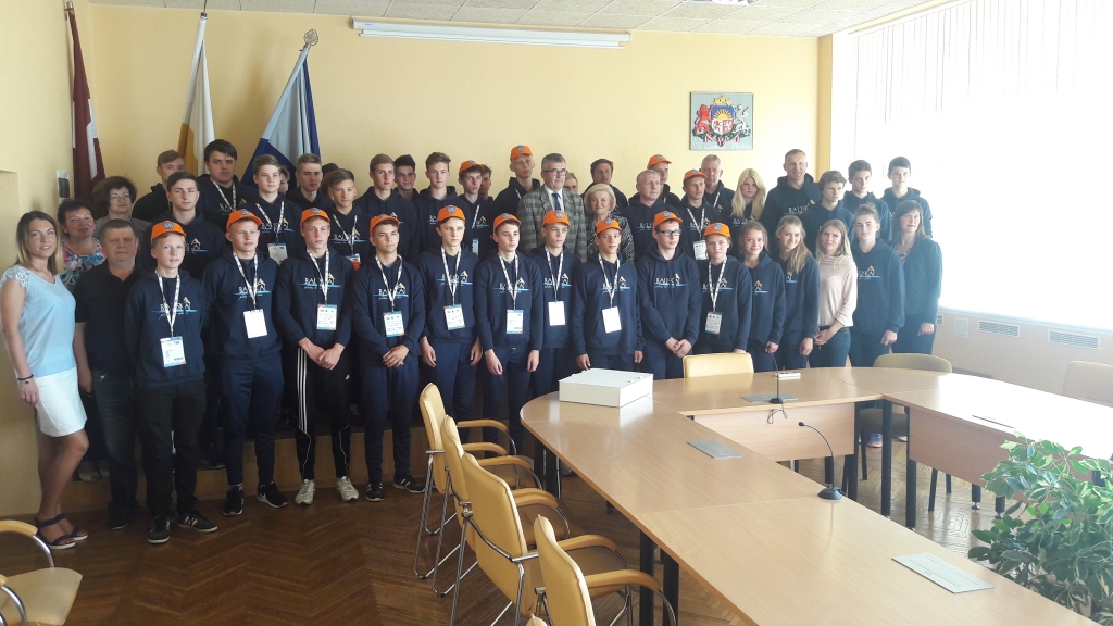 Bauskas novada delegācija gatava doties uz VII Jaunatnes olimpiādi.
Autors: Artūrs Dulbe