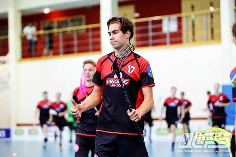 Kristaps Laugalis bija viens no rezultatīvākajiem komandā.
Autors: no floorball.lv.