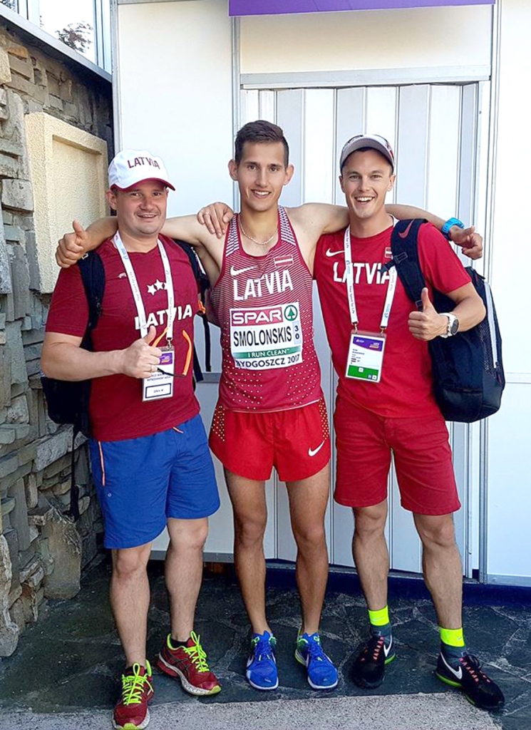 Ruslans Smolonskis (vidū) Eiropas čempionātā U23 vecuma grupā 20 kilometru soļojumā uzrādīja personisko rekordu.
Autors: no Latvijas Vieglatlētikas savienības albuma