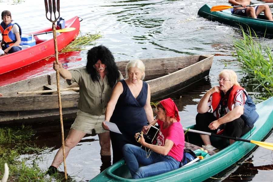 Neptūns (Dainis Kozlovskis) sagaidīja braucējus «Madāmenē».
Autors: IEVA PANKRATE