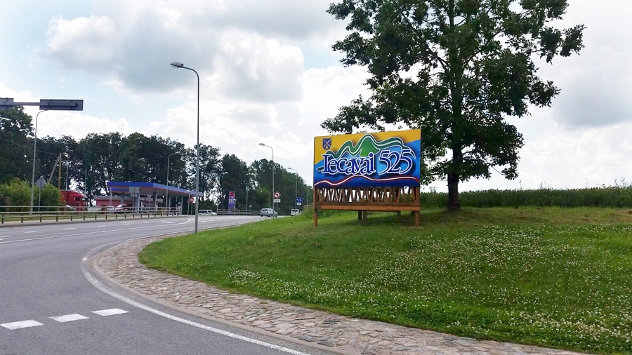 Autors: Sandra Danosa