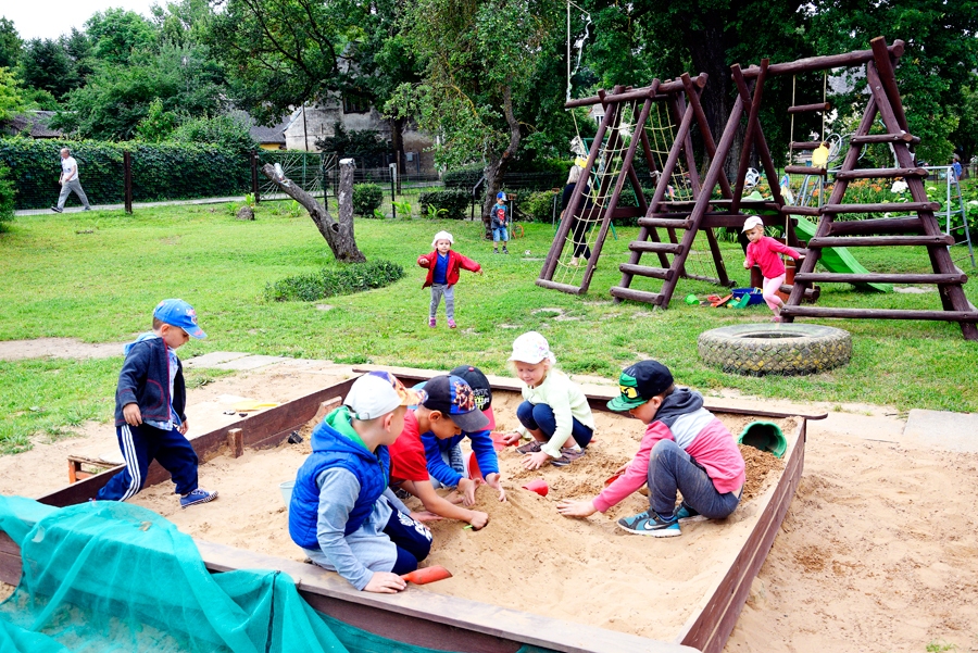 Bērnudārzā rotaļām ir laiks, skolā vairs daudz nebūs.
Autors: Ivars Bogdanovs