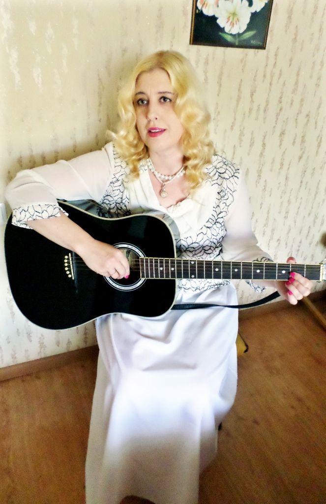 Sarmīte Gausiņa-Elksne. «Un dzeja pārtop dziesmā».
Autors: no albuma.