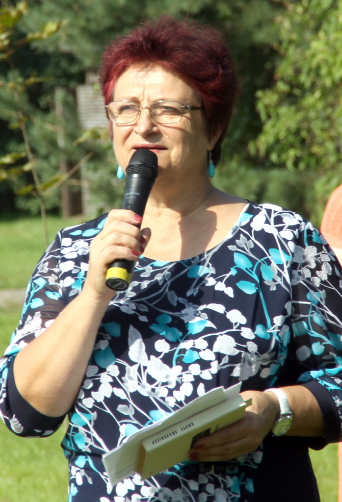 Vija Cerusa pagājušā gada septembrī Bārbelē uzrunāja Ginu Viegliņu-Vallieti: «Aicinu jūs uzrakstīt grāmatu par Raiņa māti!»
Autors: no «Bauskas Dzīves» arhīva.