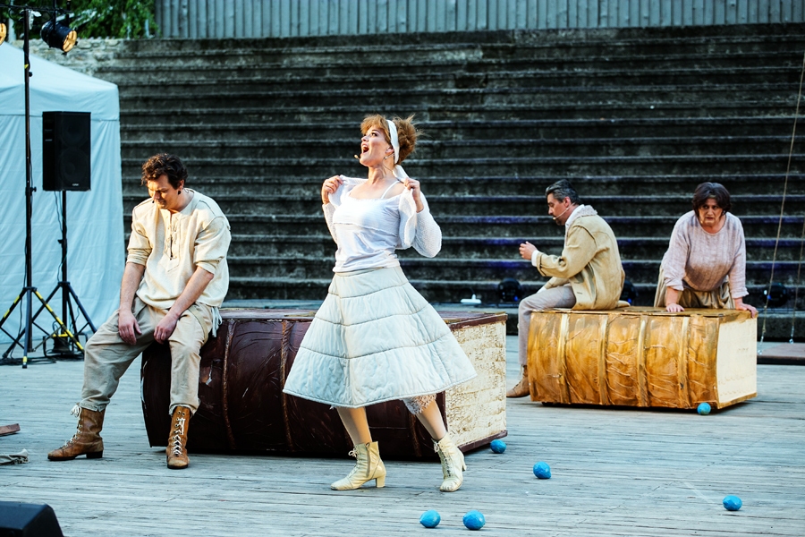 Mīlētāju lomās Aija Dzērve un Mārcis Maņjakovs.
Autors: Matīss Markovskis