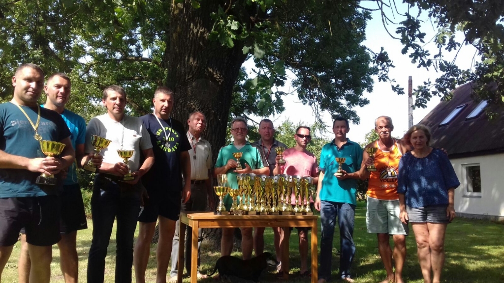 Veterānu konkurences godalgoto vietu ieguvēji.
Autors: No albuma.