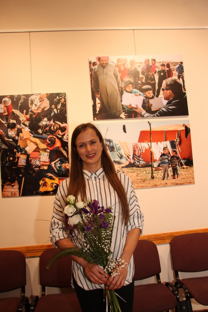 Fotoizstādes kuratore Līva Eglīte ceļojošo izstādi atvedusi uz Bauskas kultūras centru.
Autors: Uldis Varnevičs