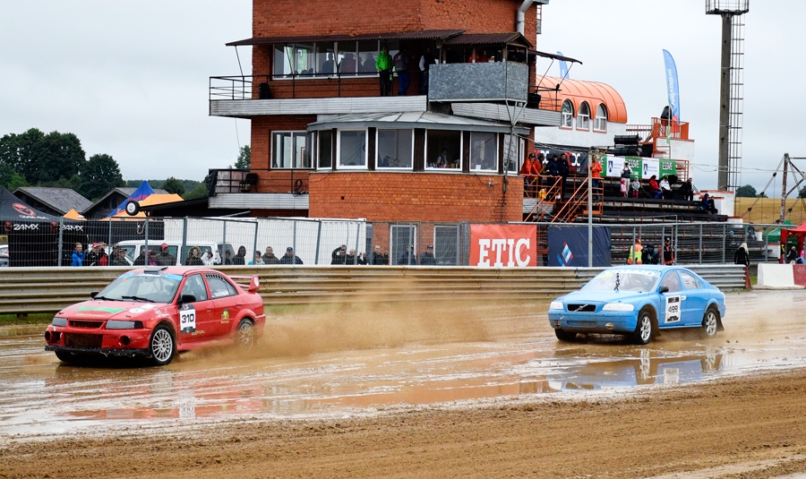 «Mūsa Raceland» trasē – Latvijas Rallijkrosa kausa 5. posma sacīkstes.
Autors: Edgars Tomanis