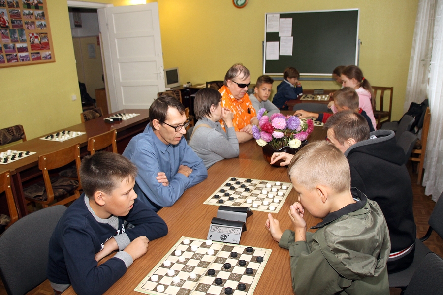 Reinis Štāls (no kreisās) šoreiz bija veiksmīgāks par tēvu Jāni Štālu.
Autors: Uldis Varnevičs