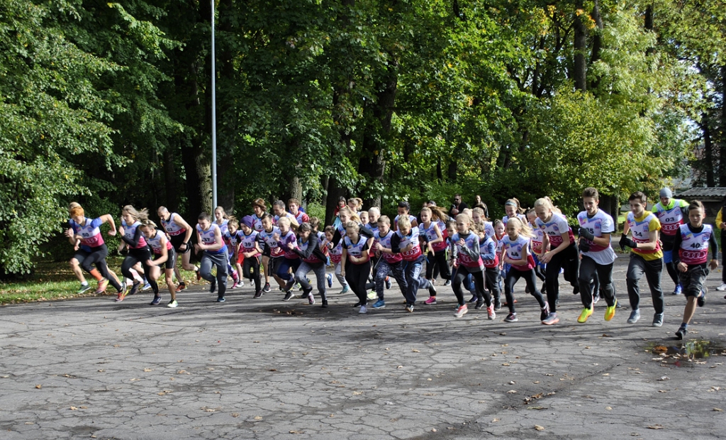 Distancē dodas ap pussimts dalībnieku.
Autors: Vilnis Auzāns