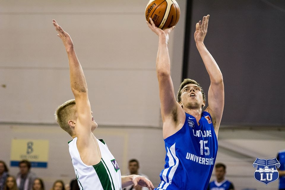 Jānis Eiduks guva 12 punktus un izcīnīja septiņas atlēcošās bumbas.
Autors: Māris Greidāns, LU basketbols