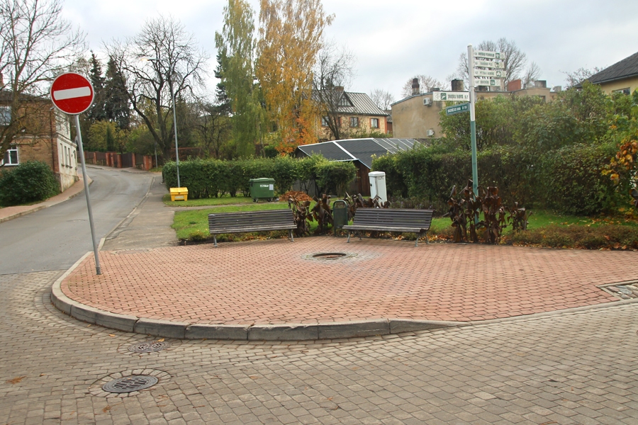 Par bijušo brīvkrānu Rūpniecības un Baznīcas ielas krustojumā vairs nekas neliecina.
Autors: Uldis Varnevičs