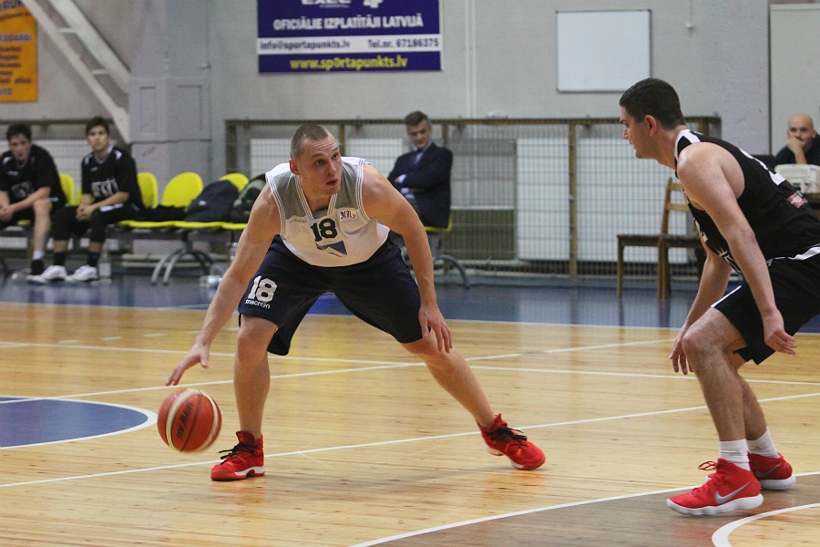 Ivars Zemītis spēlē pret BA «Turība» guva 33 punktus.
Autors: Elīna Gruncka