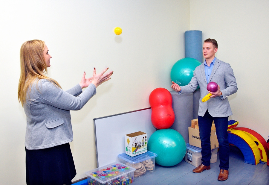 Rūdolfs Cešeiko un Līva Jankeviča par spīti lielo pilsētu vilinājumam savu ideju nolēmuši realizēt un attīstīt dzimtajā Vecumnieku novadā.
Autors: Ivars Bogdanovs