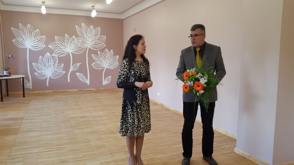 «Bauskas Dzīves» rīcībā ir neoficiāla informācija, ka LU filiāles vadību varētu uzņemties Benita Svareniece. Šo darbu viņa apvienotu ar BJC direktores amatu.
Autors: No arhīva.