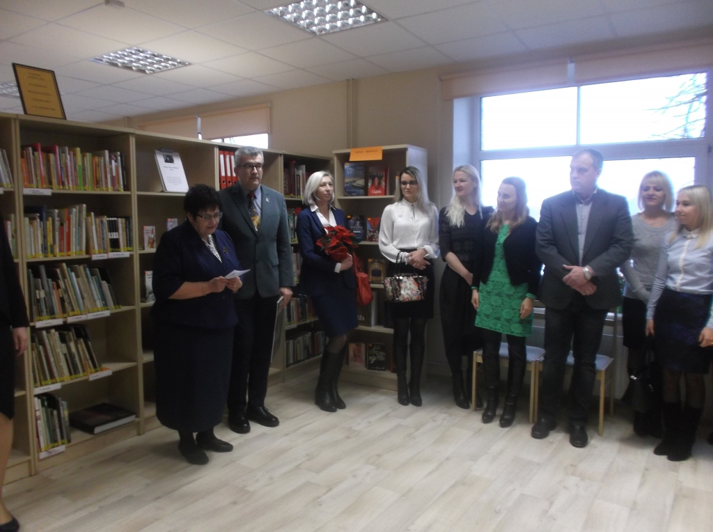 Jauno telpu atklāšanā amatpersonas uzteica jaunsauliešus par aktivitāti.
Autors: No albuma.