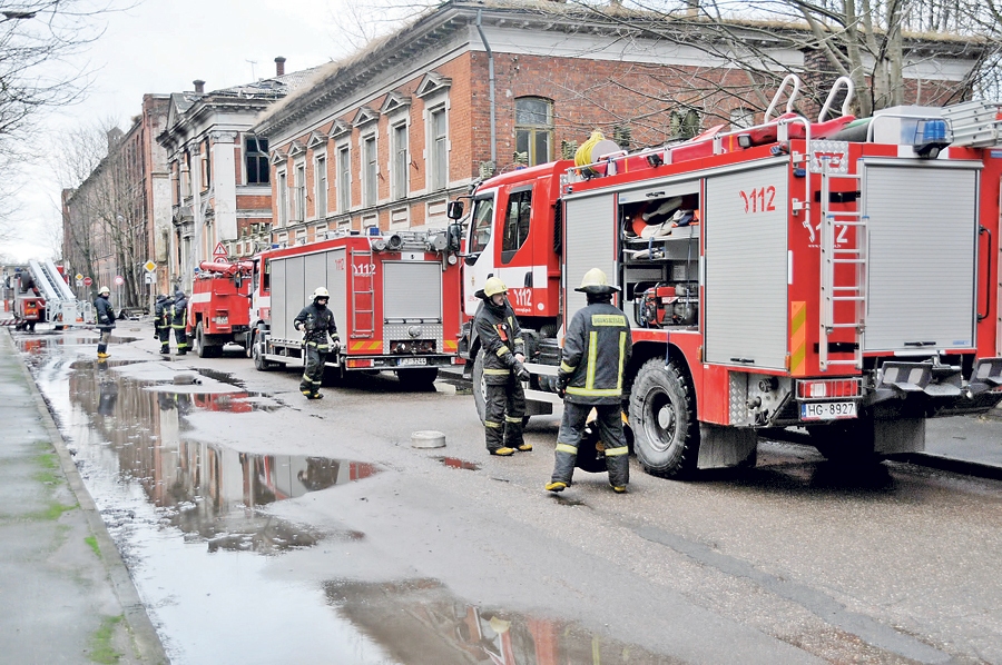 Autors: DAINIS ĢELZIS