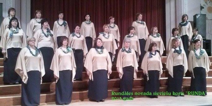 Sieviešu koris «Runda».
Autors: No albuma.