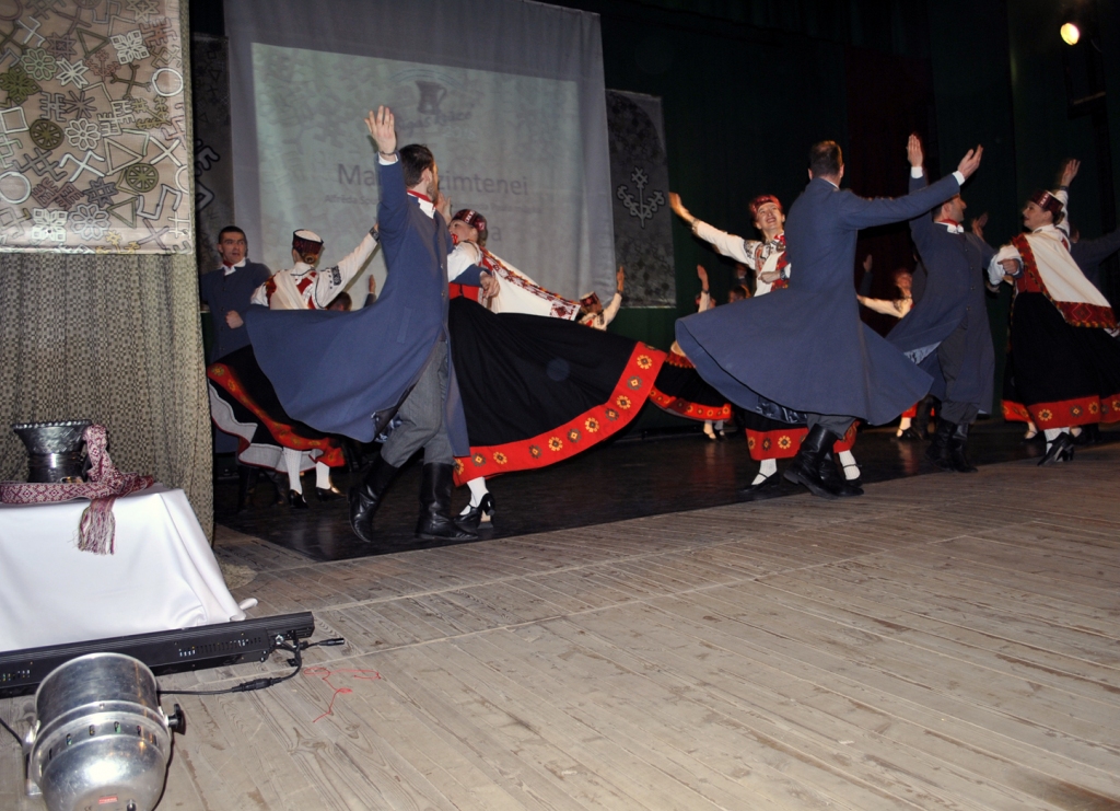 Konkursa uzvarētājas – vidējās paaudzes deju kopas «Laipa» – deja.
Autors: Vilnis Auzāns