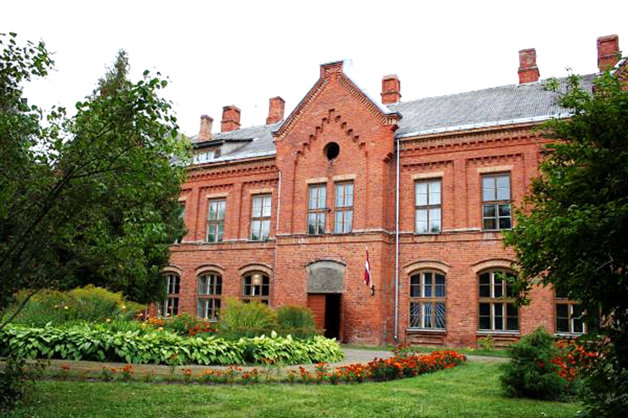 Sarkanā skola Iecavā.
Autors: no «Bauskas Dzīves» arhīva