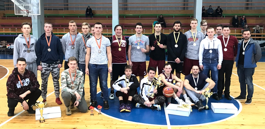 Godalgoto komandu kopbilde – «BJSS», «Vecumnieki», «Uzvara».
Autors: Artūrs Dulbe