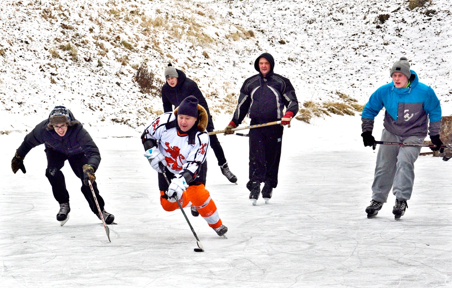 Rundāles novada hokeja čempionātā. Komanda «Saulaines veči» – uzvarētāji.
Autors: Ivars Bogdanovs