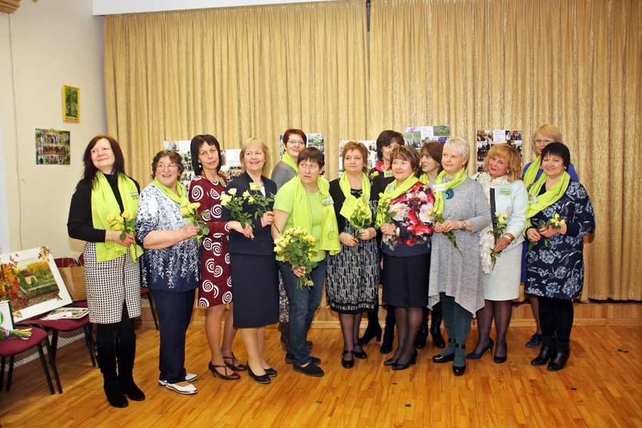 Sieviešu klubs «Liepas» 21. februārī atzīmēja 20 gadu jubileju.
Autors: Uldis Varnevičs